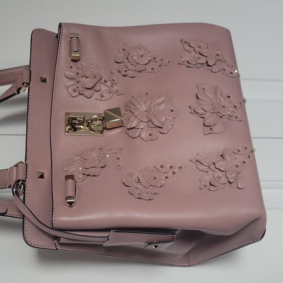 Valentino Garavani Rose Medium Joylock - Picture 2 of 9